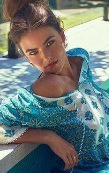 HS21-NAUG-2426 Naudic Belmont Top Niza Print.