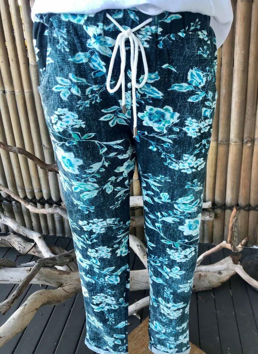 One Summer R30 Terry Elastic Waist Pants.