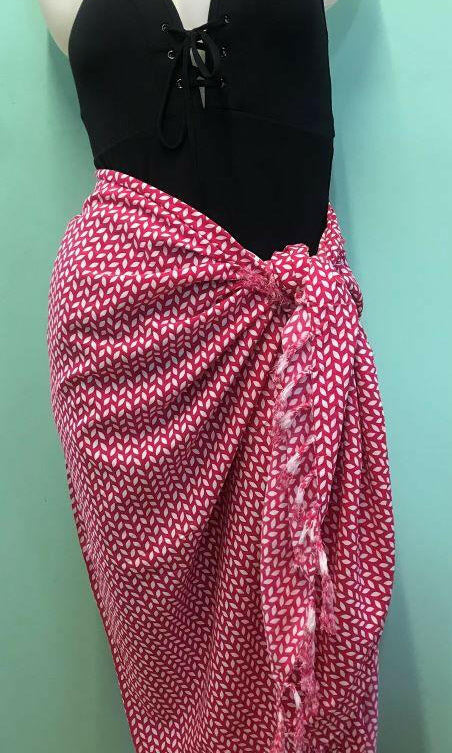 Rayon Sarong Soft Patterned Fringed Sarong Hot Pink/White.