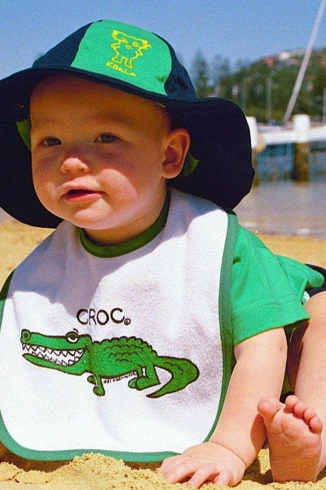 9057 Ozi Varmints Big Thirsty Baby Bibs.