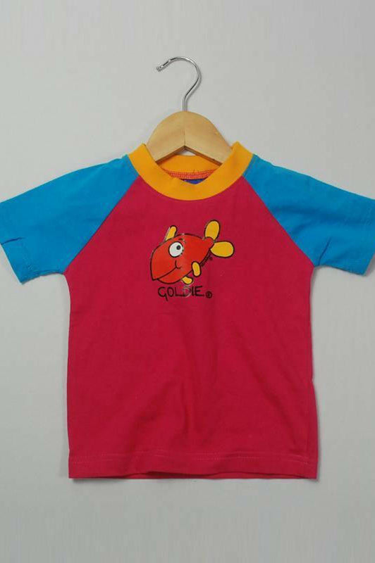 Ozi Varmints Contrast T-Shirt - Goldie the Gold Fish.