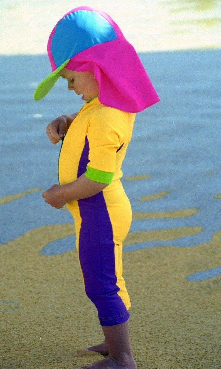 6005 Ozi Varmints Flap Capt- Sizes - SP50+ - Pink/Aqua/Sun.