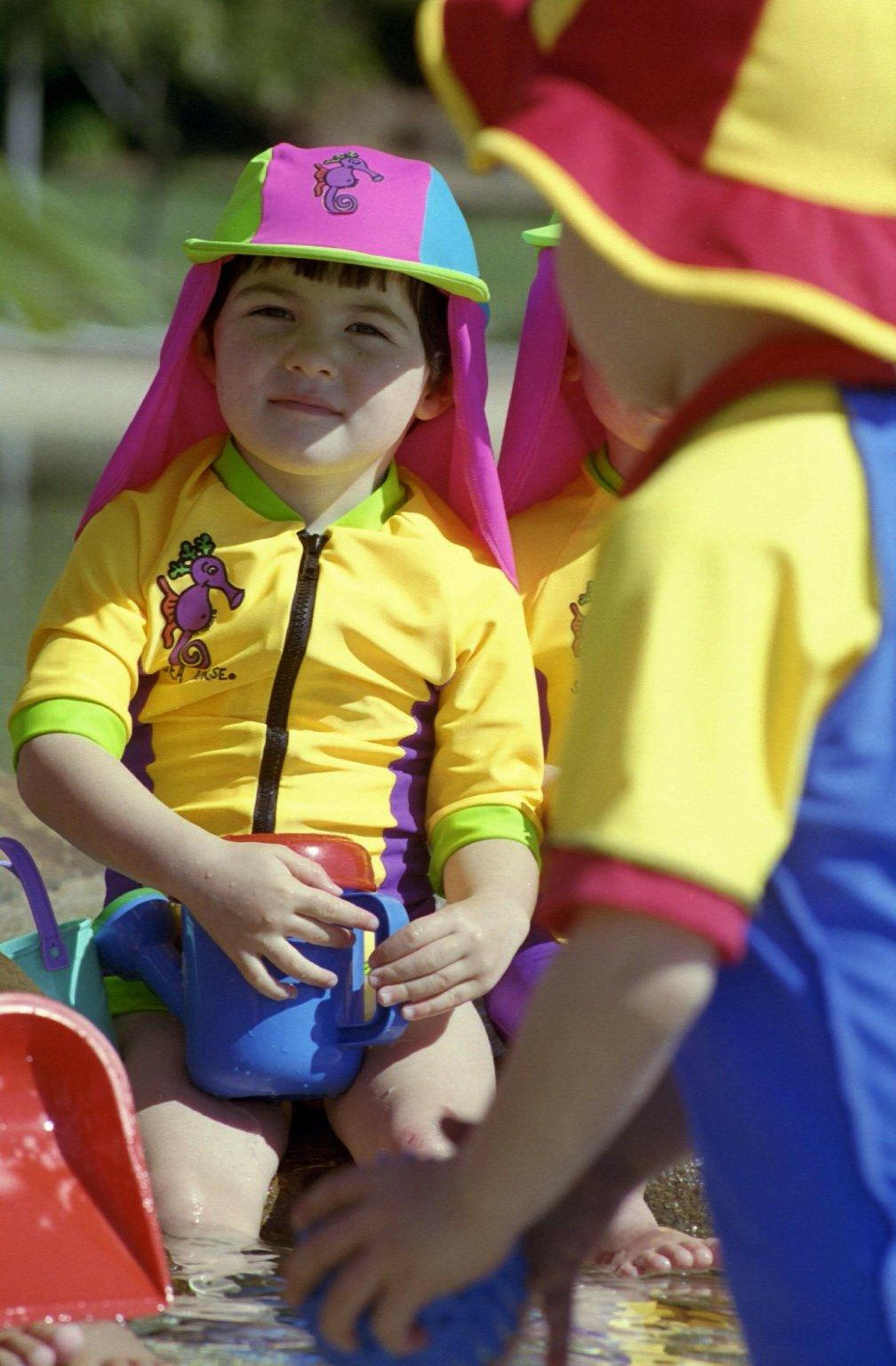 1005 Ozi Varmints Swim Jacket with Zip - SP50+ - Red.