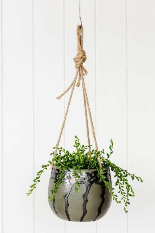 HG33 Rayell Hanging Planter - Pinxton - Pot - 15x12cm.