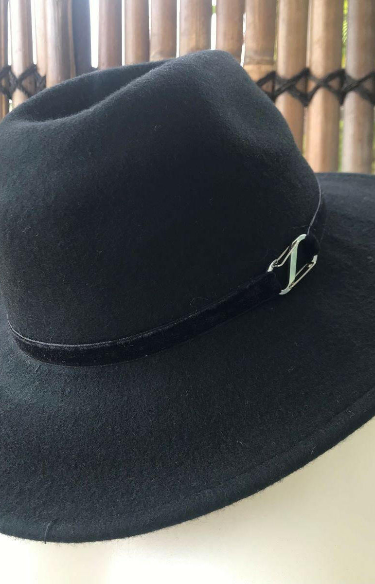 Sundaise SWH55 Rhianna Firm Edge Wool Felt Panama Hat - Black.