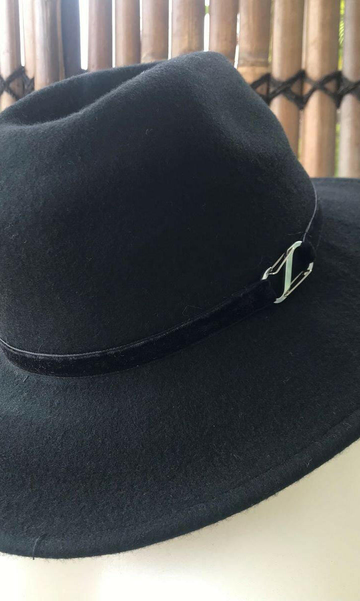 Sundaise SWH55 Rhianna Firm Edge Wool Felt Panama Hat - Black.