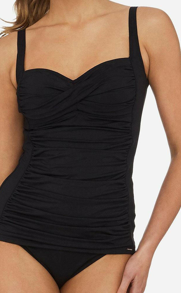 Sunseeker Basix Cross Front D Singlet.