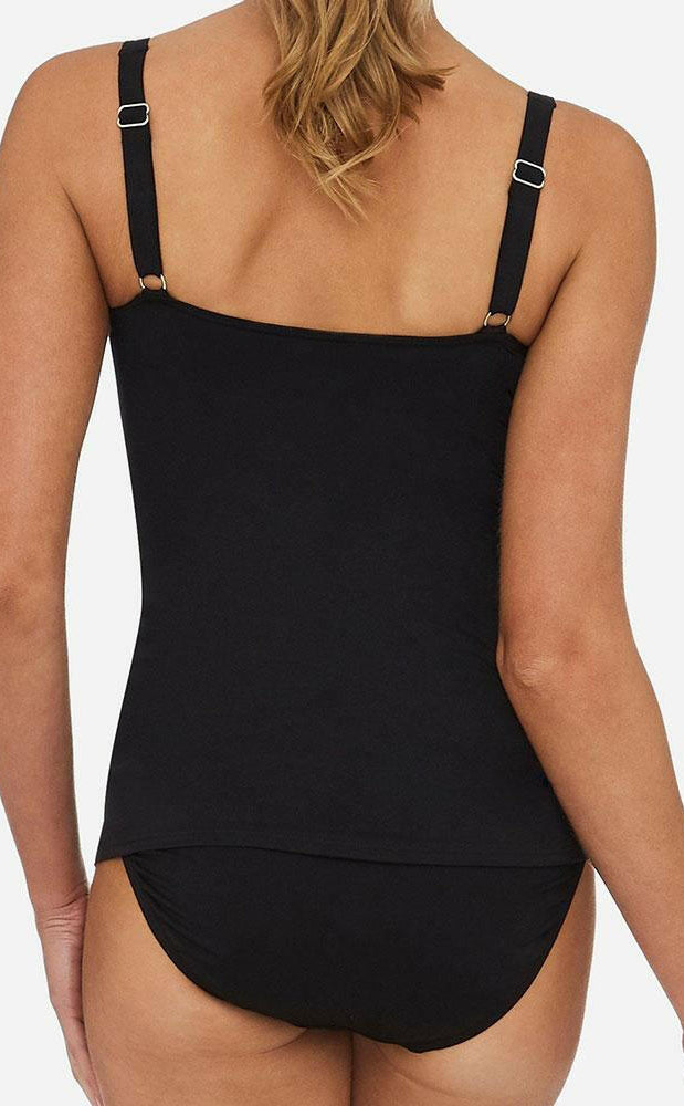 Sunseeker Basix Cross Front D Singlet.