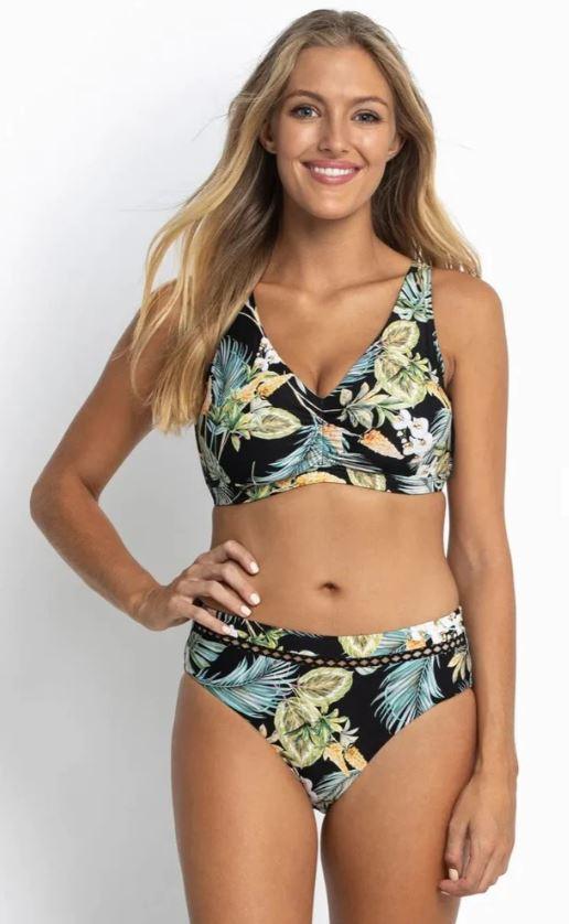 How To Choose A Swimsuit For Your Body Type.