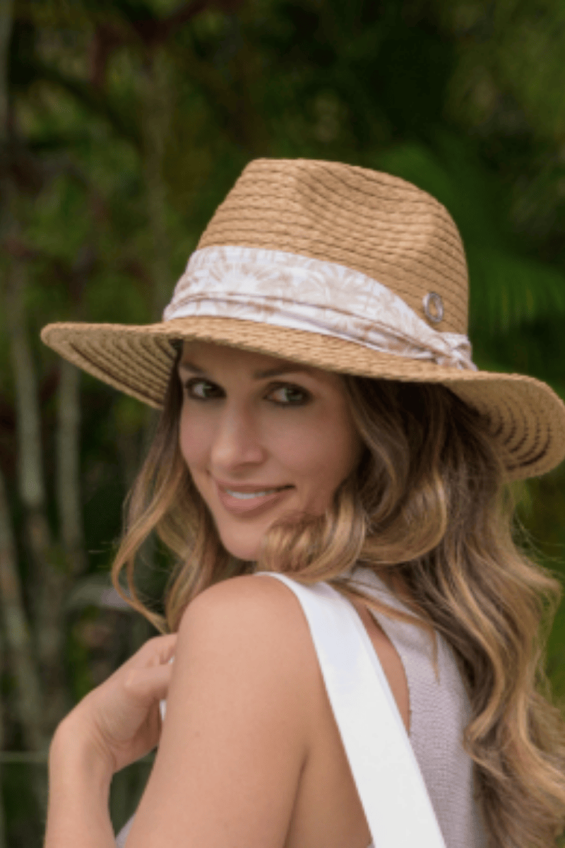 Sundaise Sienna Panama Taupe.