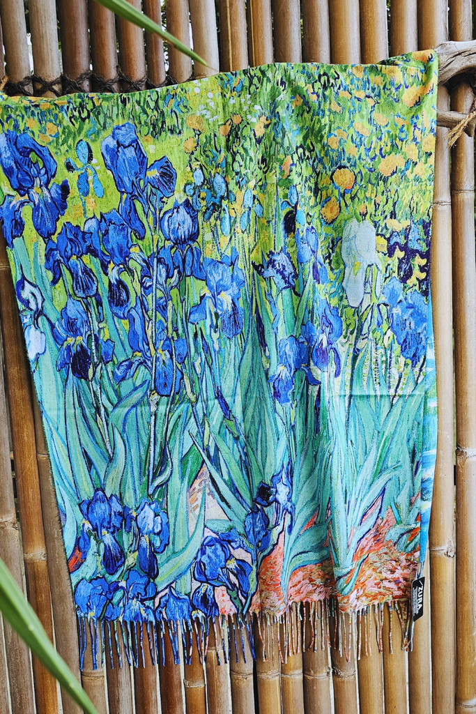  Analyzing image     Monet-cashmere-reversible-scarf-purple-lily-pond-ozresort-casa75-5