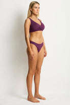 Sea Level SL3110ECO Essentials Edit Cross Front Multifit Bra Top - Claret_4