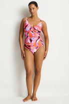 Sea Level SL3206NE Neon Wave Cross Front Multifit Singlet Top - Berry_1