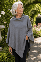 Zura-Poncho-light-grey-OZRESORT