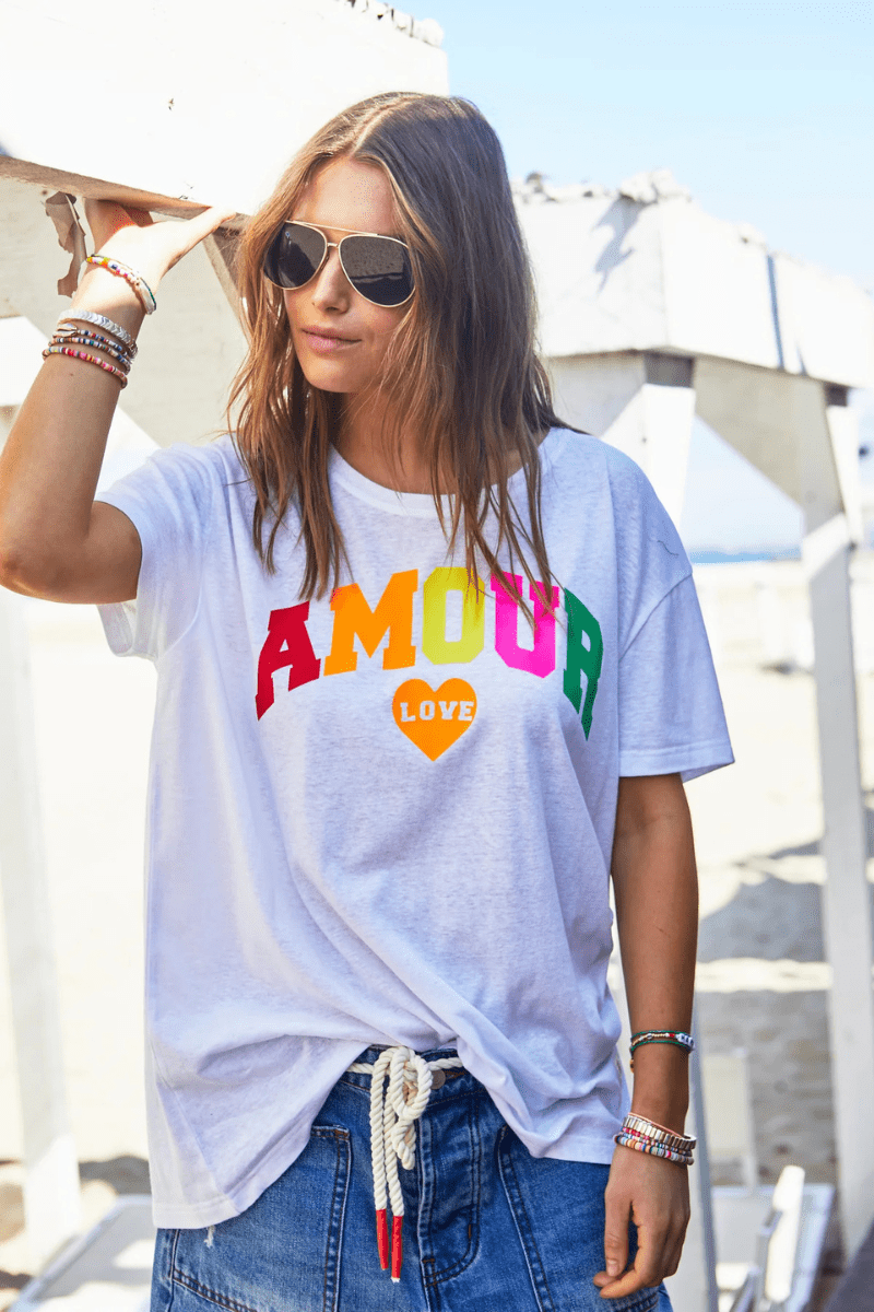 Hammill & Co Crew Neck Amour Tee - White.
