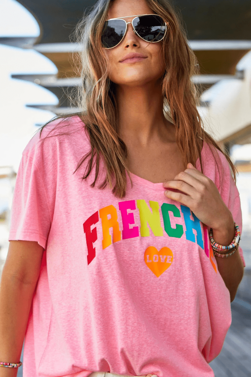 Hammill & Co V-Neck Frenchie Tee - Pink.