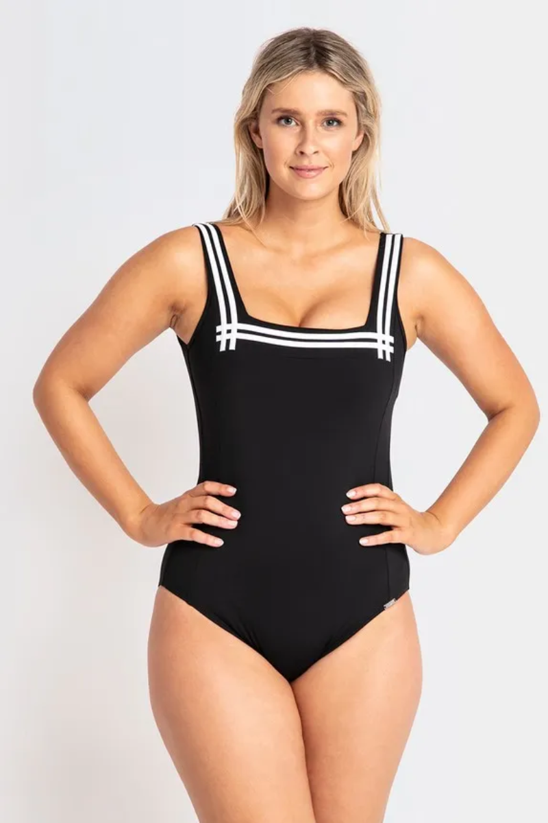 Jantzen Heritage Classics Square Neck 1pc Black.