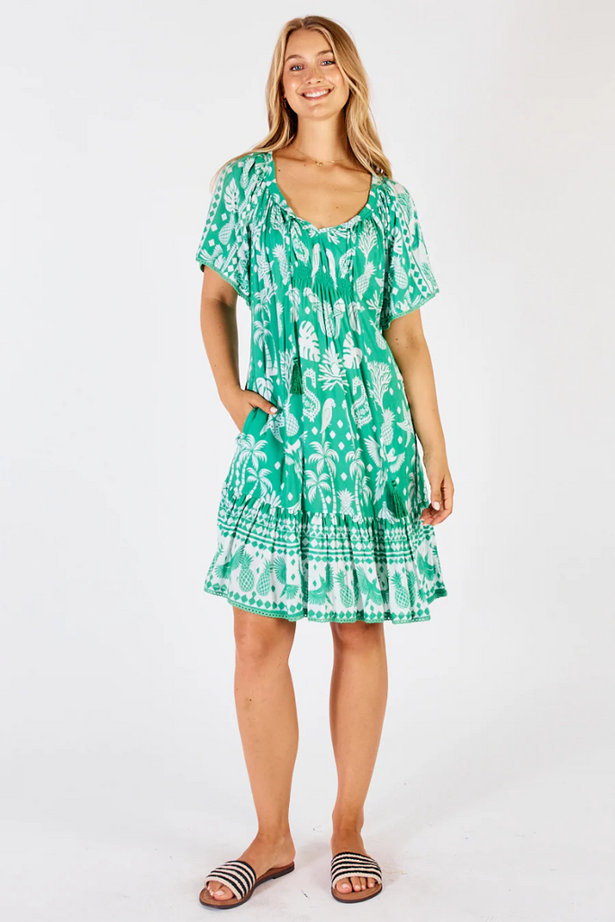 lula-life-agatha-shirred-dress-sea-ozresort