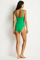 sea-level-essentials-spliced-one-piece-kelly-green-ozresort