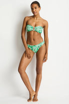 sea-level-palmera-sporty-mid-pant-green-ozresort