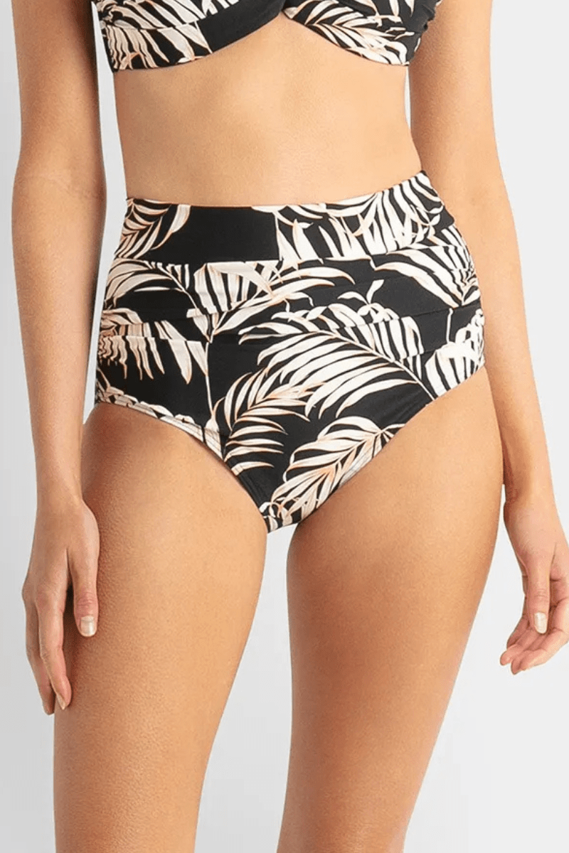 Sunseeker Mae Ruched Highwaist Pant - Black.