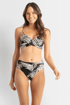 Sunseeker Mae Ruched Mid Rise Pant - Black.