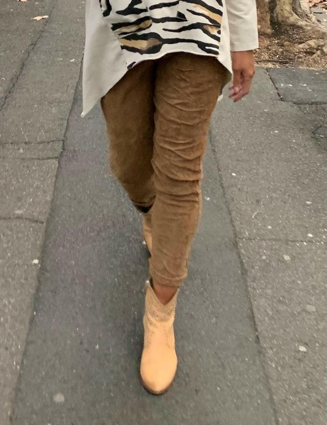 LSP21-665 La Strada Corduroy Pants.