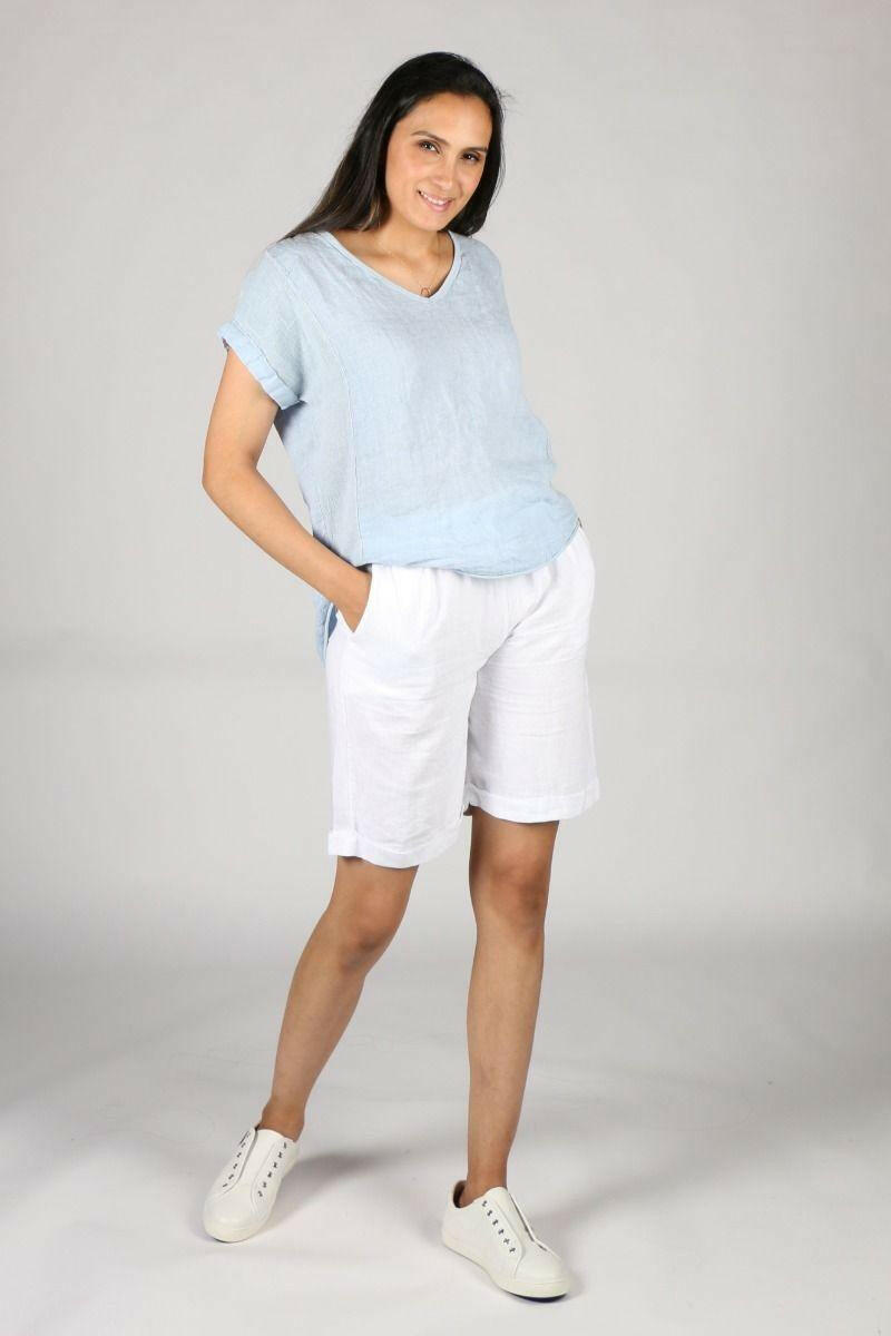 La Strada LSSHT21-G1 Linen Shorts Made in Italy.