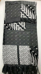 Cotton Rayon Sarong Patterned Fringed Sarong Black/White.
