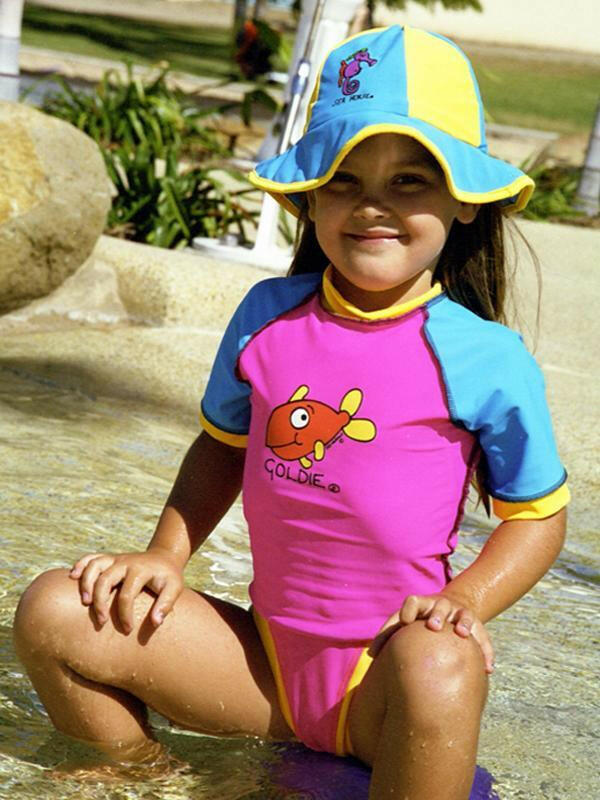 1006 Ozi Varmints Short Sleeve Rash Vest 50+UPF.