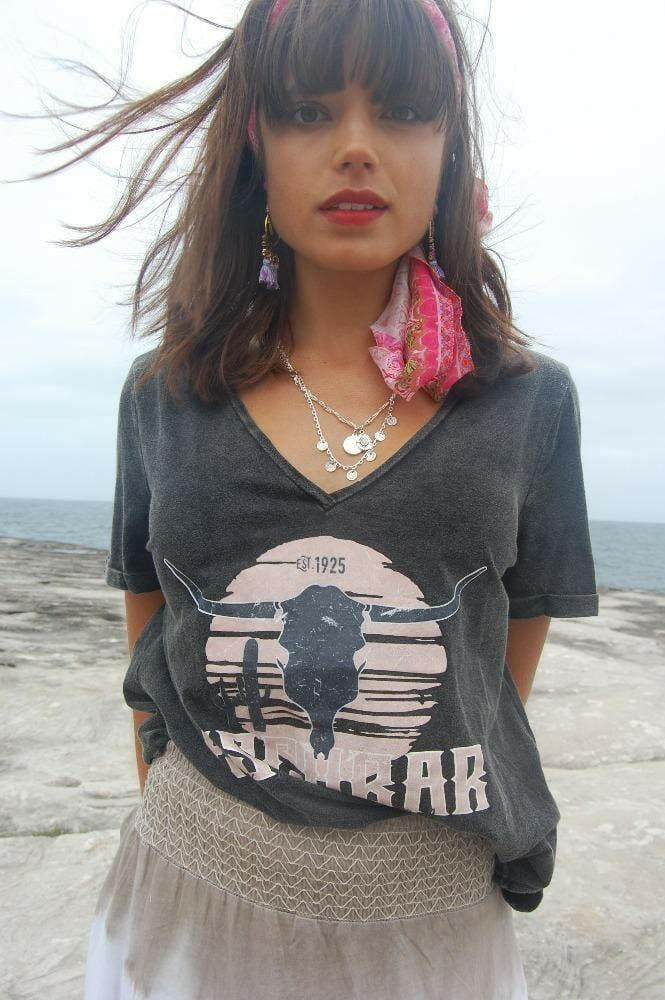 Refuge Denim T-Shirt LP823 V Neck Stretch Short Sleeve.