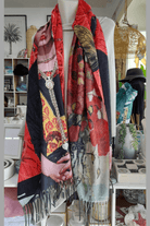 Zura Frida Kahlo Reversable Wool Scarf - Pink Flowers.